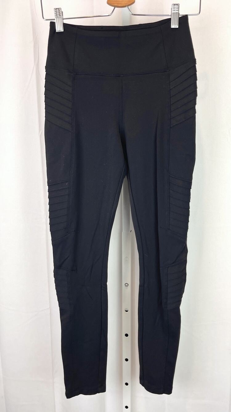 ATHLETA  Size S Delancey Moto Tights 598323 Zip Ankle Pockets Stretch Black